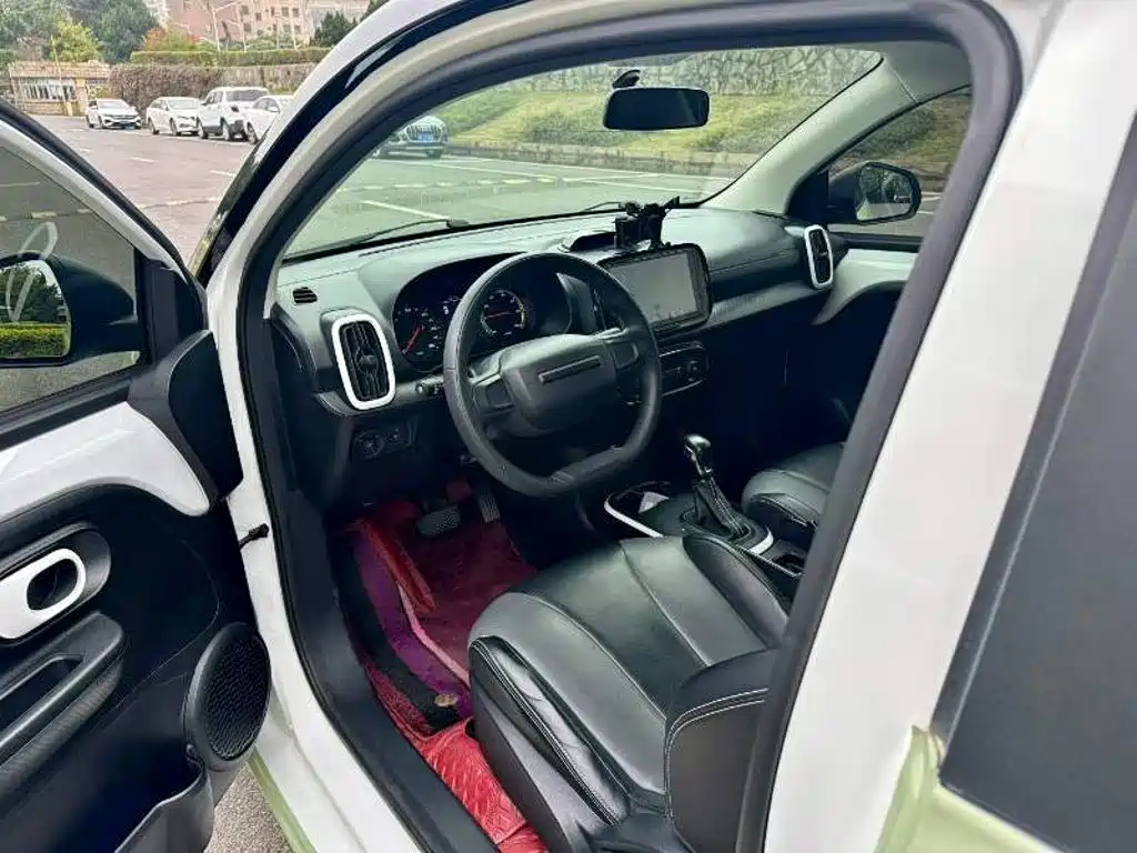 Roewe CLEVER 2022