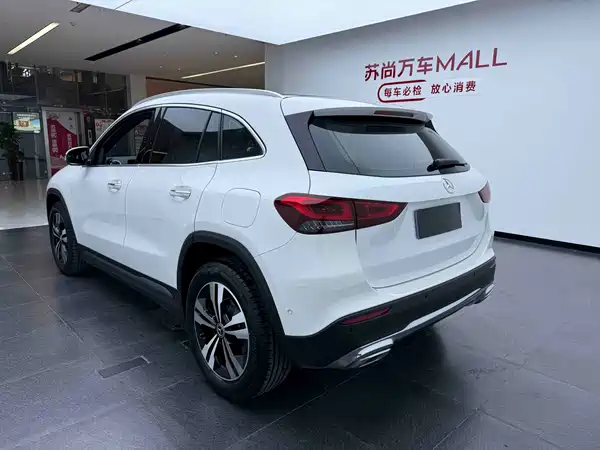 Mercedes-Benz GLA 2023