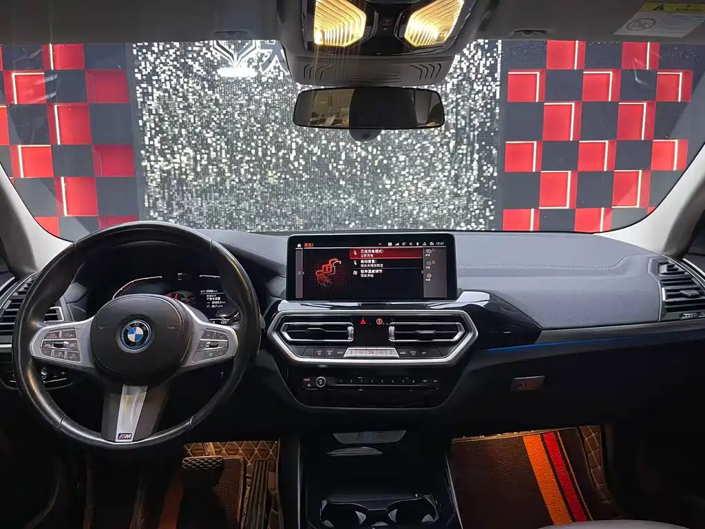 BMW iX3 2023 — фото 12