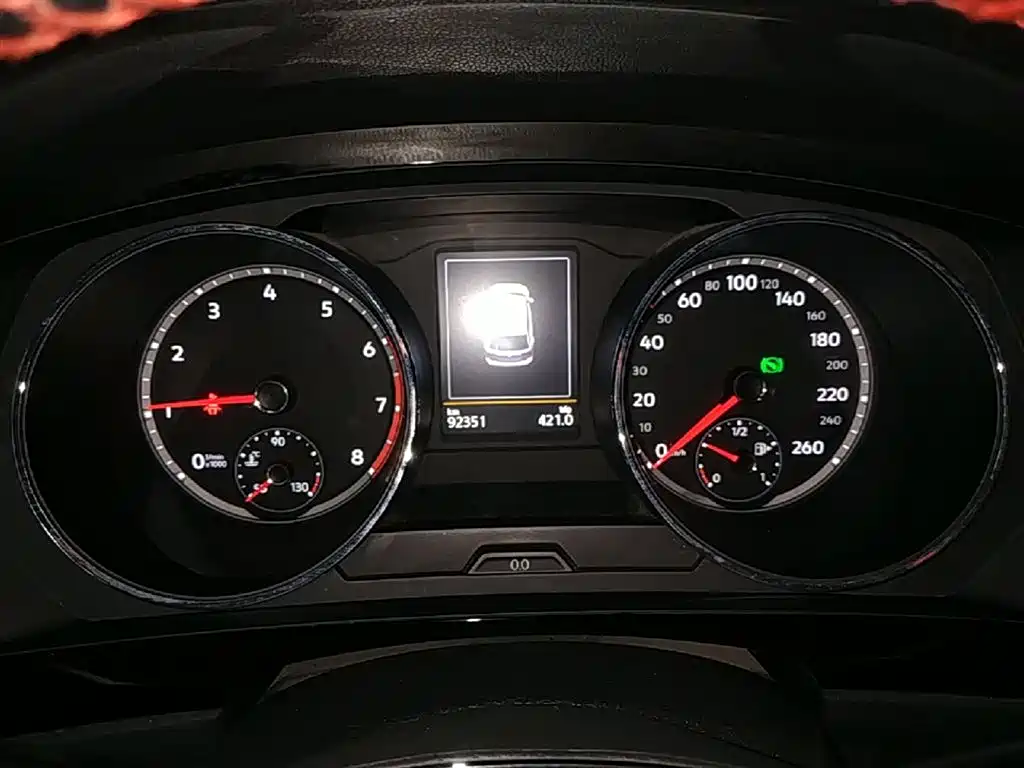 Volkswagen Tiguan L 2018 — фото 12