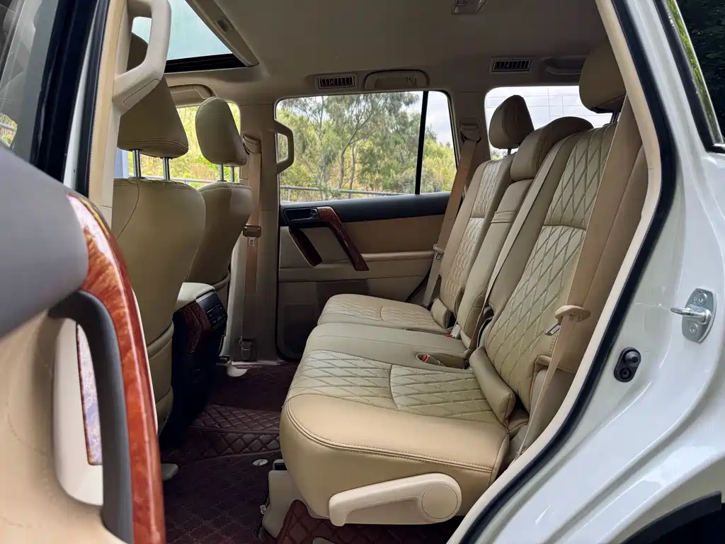 Toyota Prado 2018 — фото 13