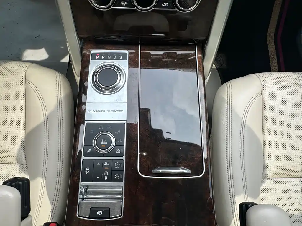 Land Rover Range Rover 2014 — фото 16