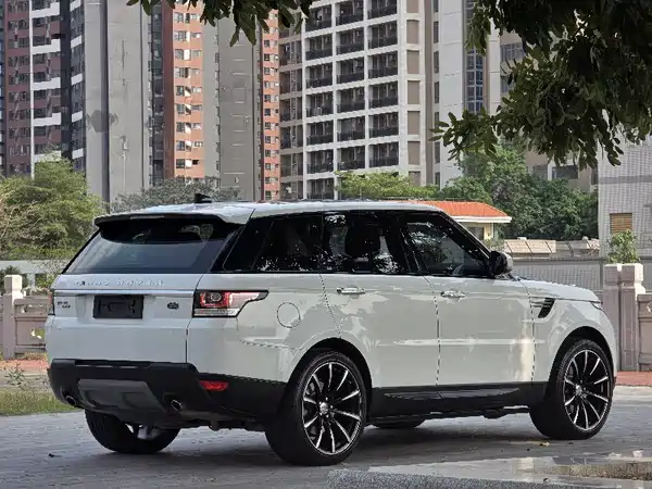 Land Rover Range Rover Sport 2016