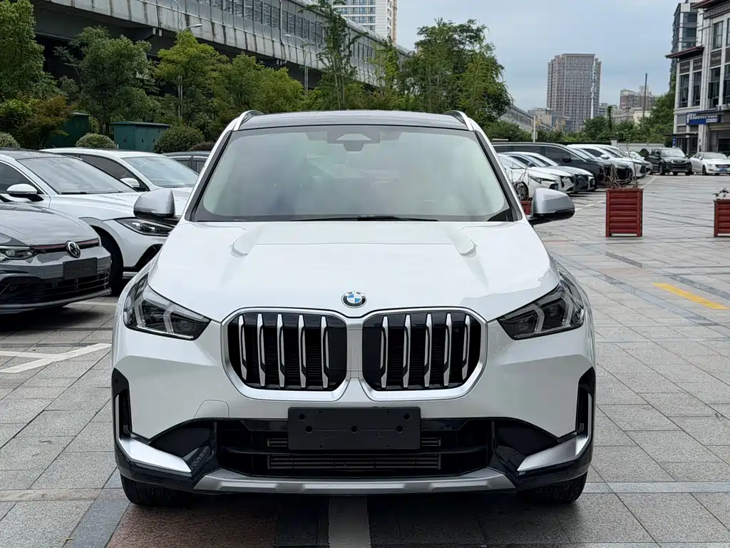 BMW X1 2023
