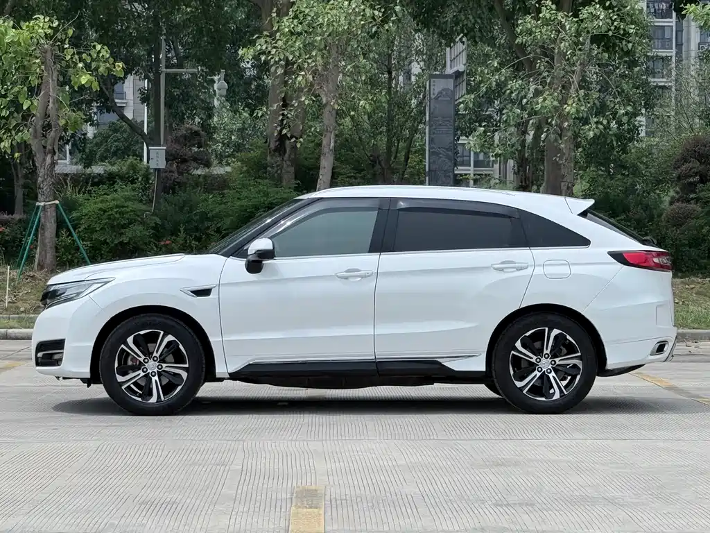 Honda UR-V 2017 — фото 7