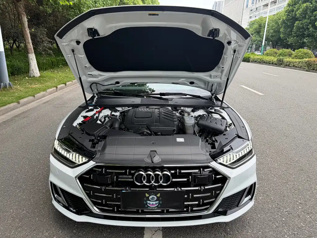 Audi A7L 2024 — фото 16