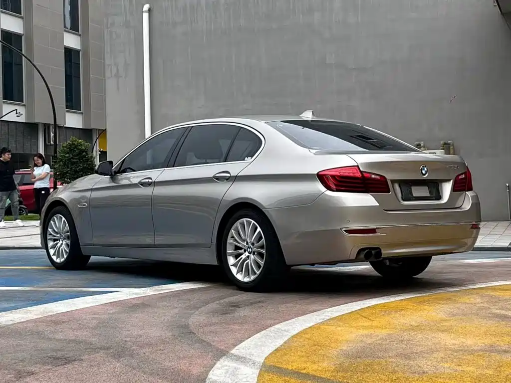 BMW 5 Series 2016