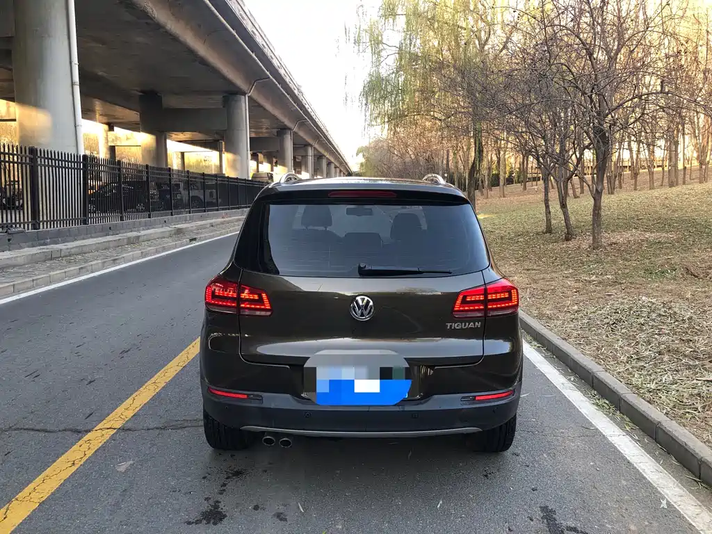 Volkswagen Tiguan 2015 — фото 19