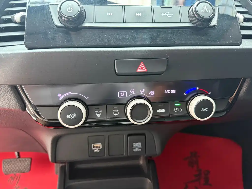 Honda Fit 2022 — фото 8