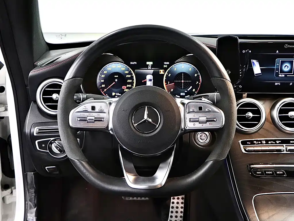 Mercedes-Benz C-Class 2022 — фото 10