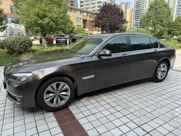 BMW 7 Series 2013