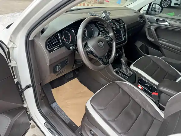 Volkswagen Tiguan L 2017