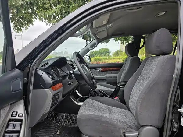 Toyota Prado 2004