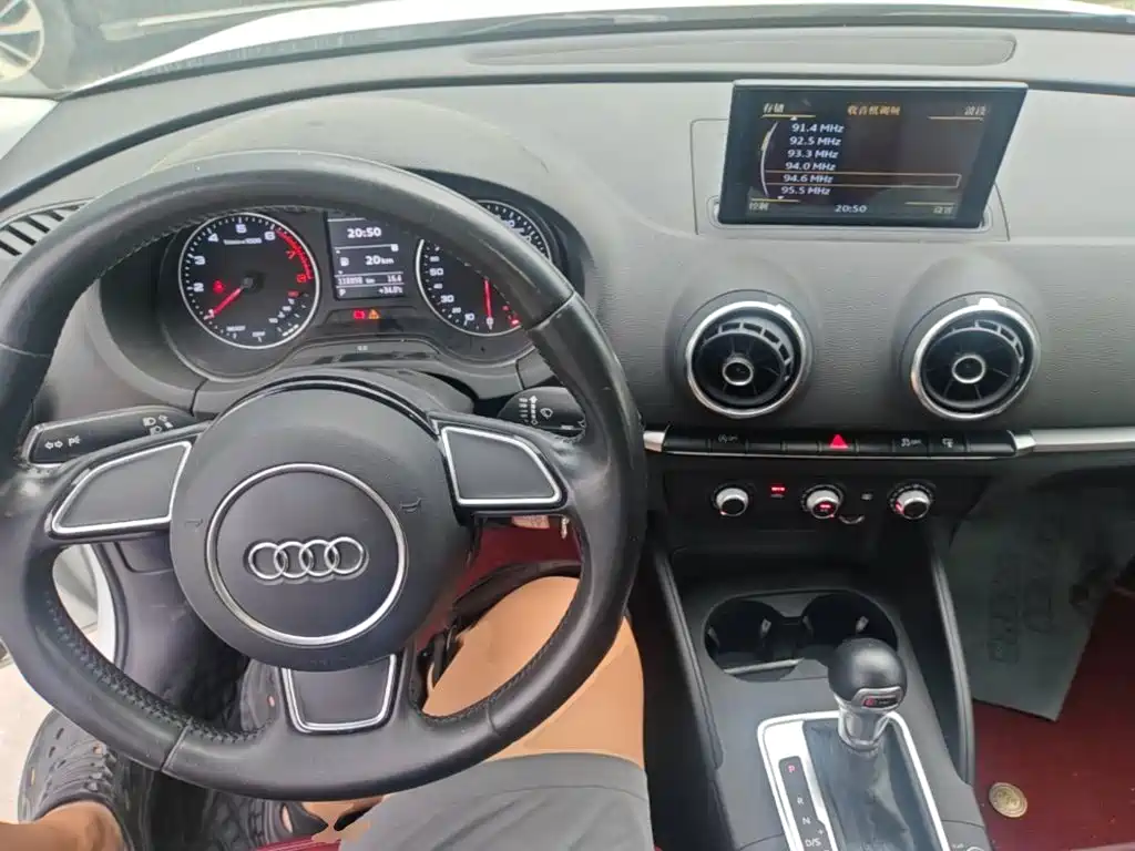 Audi A3 2017 — фото 10