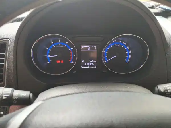 Dongfeng Fengxing SX6 2017