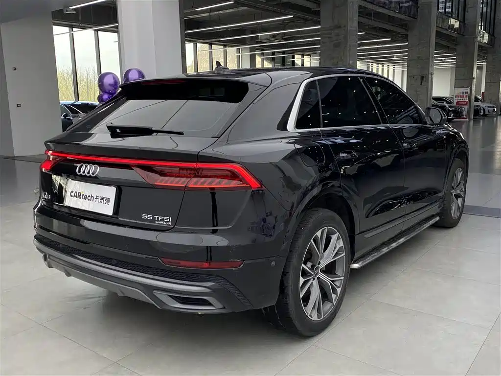 Audi Q8 2022 — фото 4