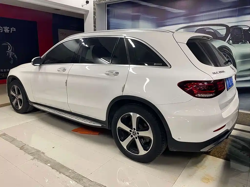 Mercedes-Benz GLC 2022 — фото 16