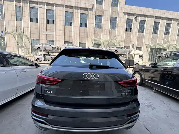 Audi Q3 2023