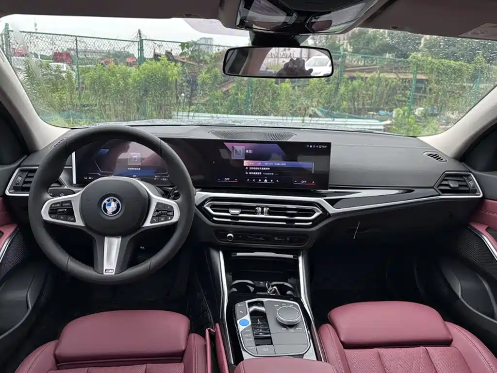 BMW i3 2024 — фото 17