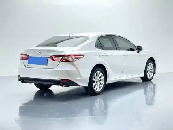 Toyota Camry 2022