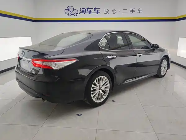 Toyota Camry 2018