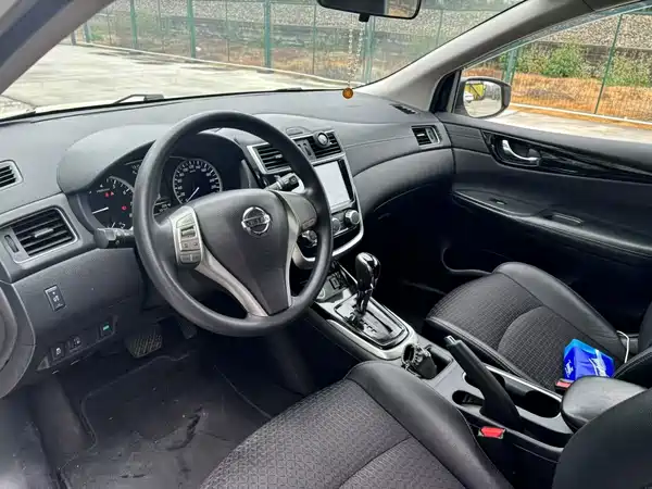 Nissan Tiida 2020