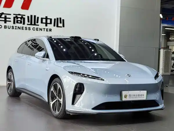 NIO ET5T 2023