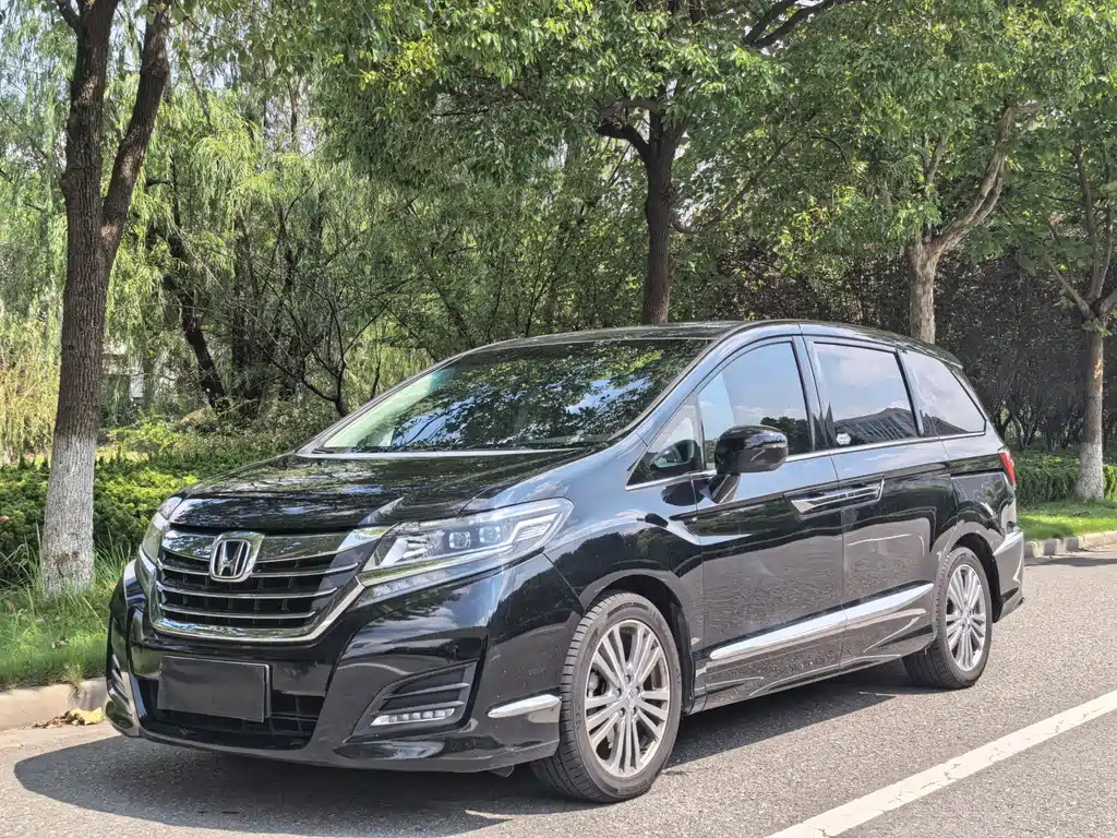 Honda Elysion 2018
