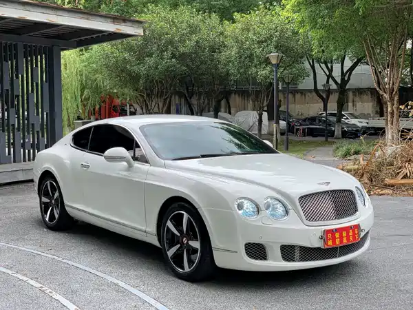 Bentley Continental 2011