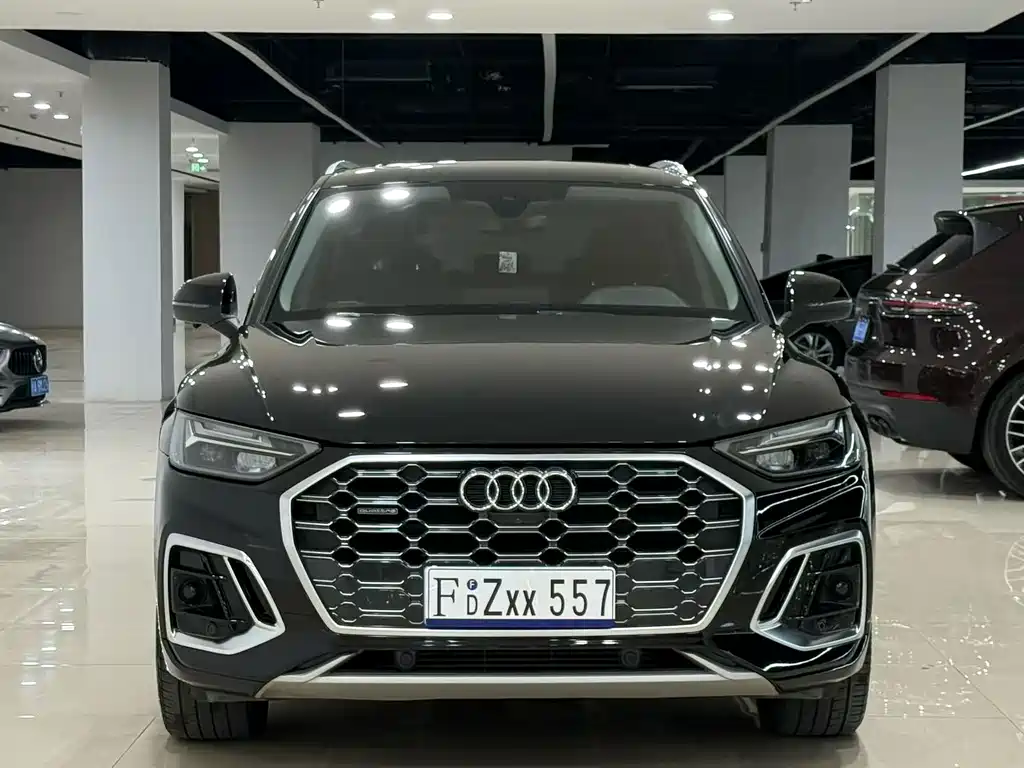 Audi Q5L 2022 — фото 2