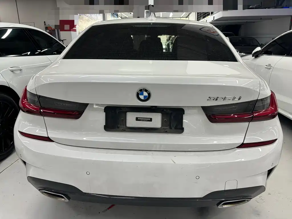 BMW 3 Series 2021 — фото 14