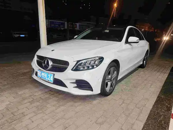 Mercedes-Benz C-Class 2020