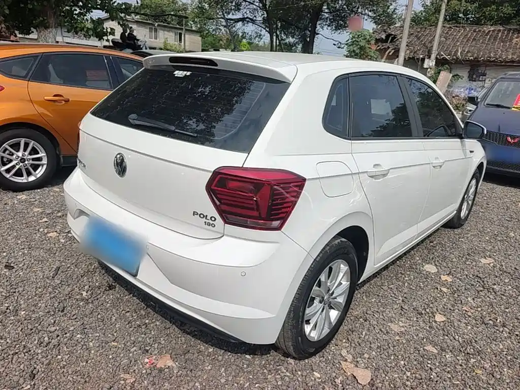 Volkswagen Polo 2021