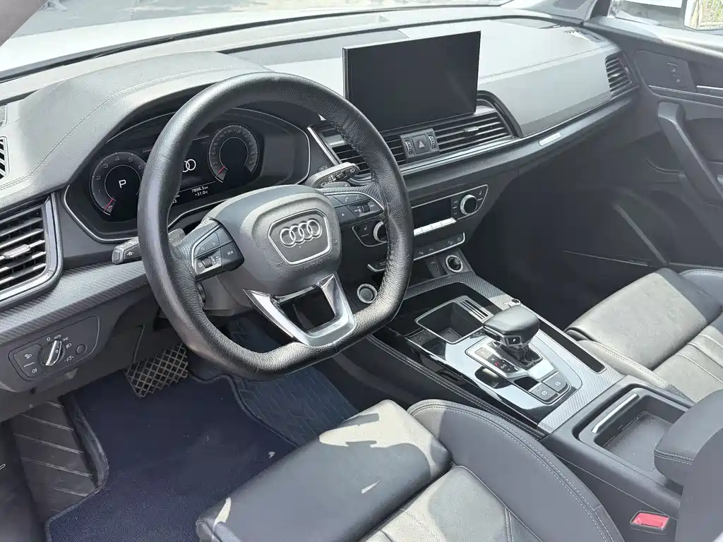 Audi Q5L 2021 — фото 4