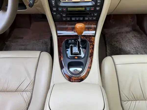 Jaguar XJ 2005