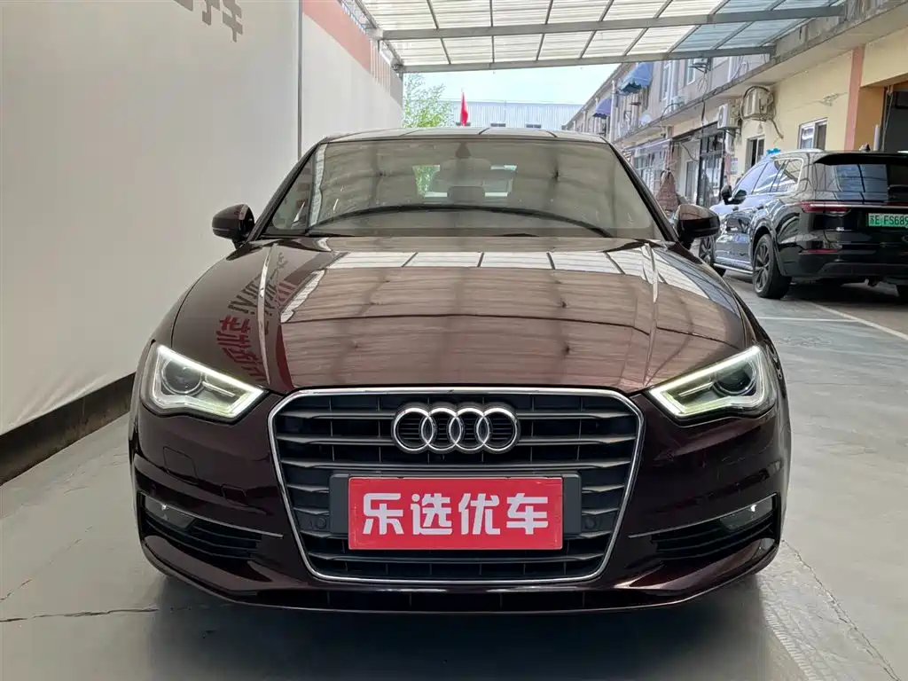 Audi A3 2015 — фото 2