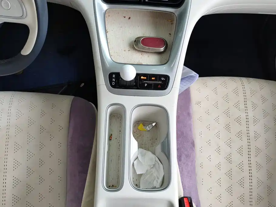 Geely Galaxy Starwish 2024 — фото 16