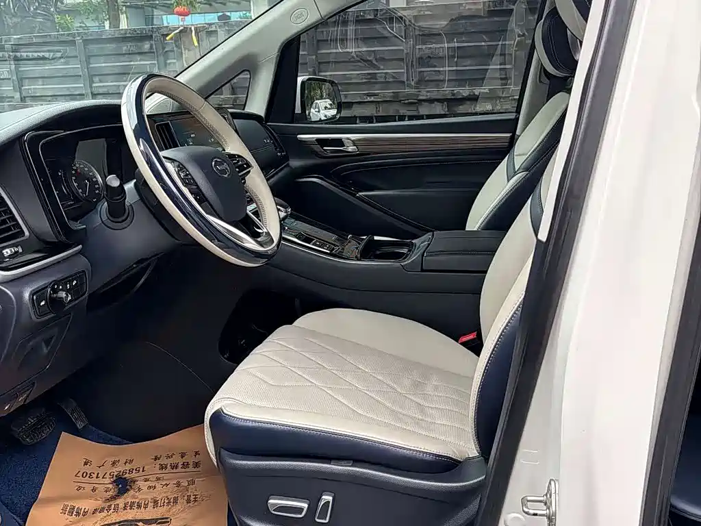 GAC Motor Trumpchi M8 2022 — фото 21