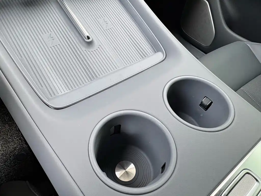 Xiaomi YU7 2026 — фото 20