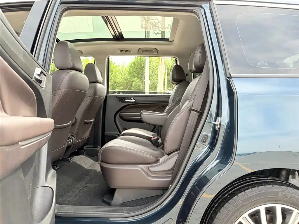 GAC Motor Trumpchi M6 2020 — фото 9