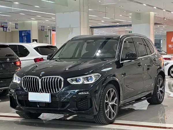 BMW X5 2021