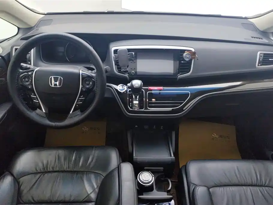 Honda Odyssey 2019 — фото 12