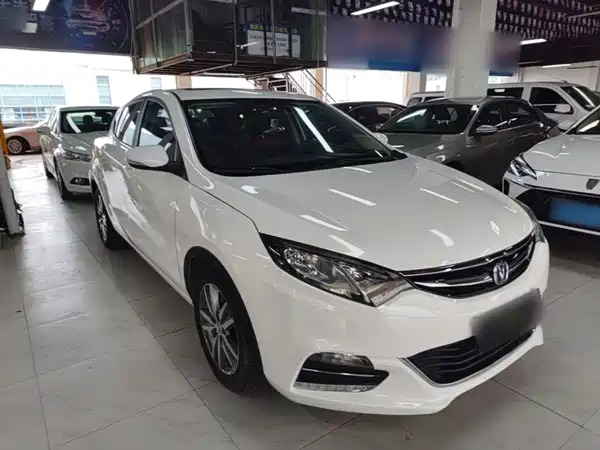 Changan Eado XT 2017