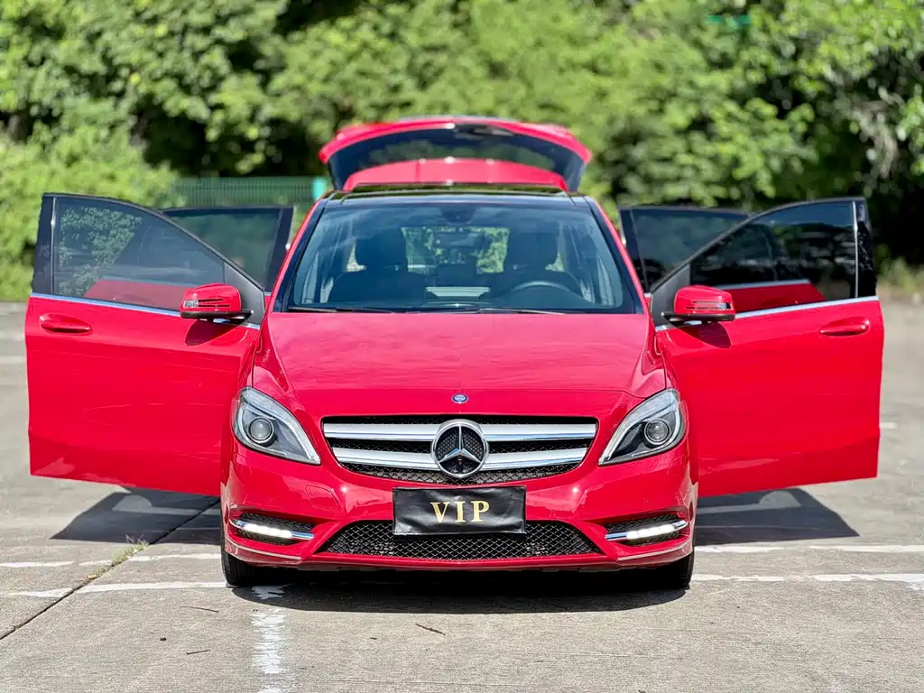 Mercedes-Benz B-Class 2014 — фото 15