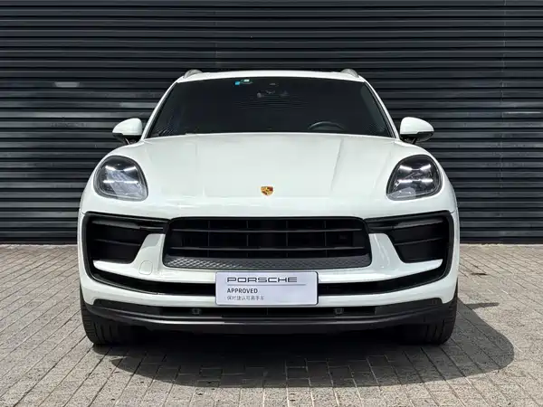 Porsche Macan 2023
