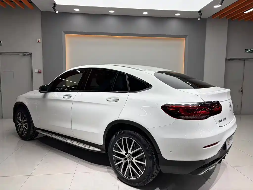 Mercedes-Benz GLC Coupe 2021 — фото 6