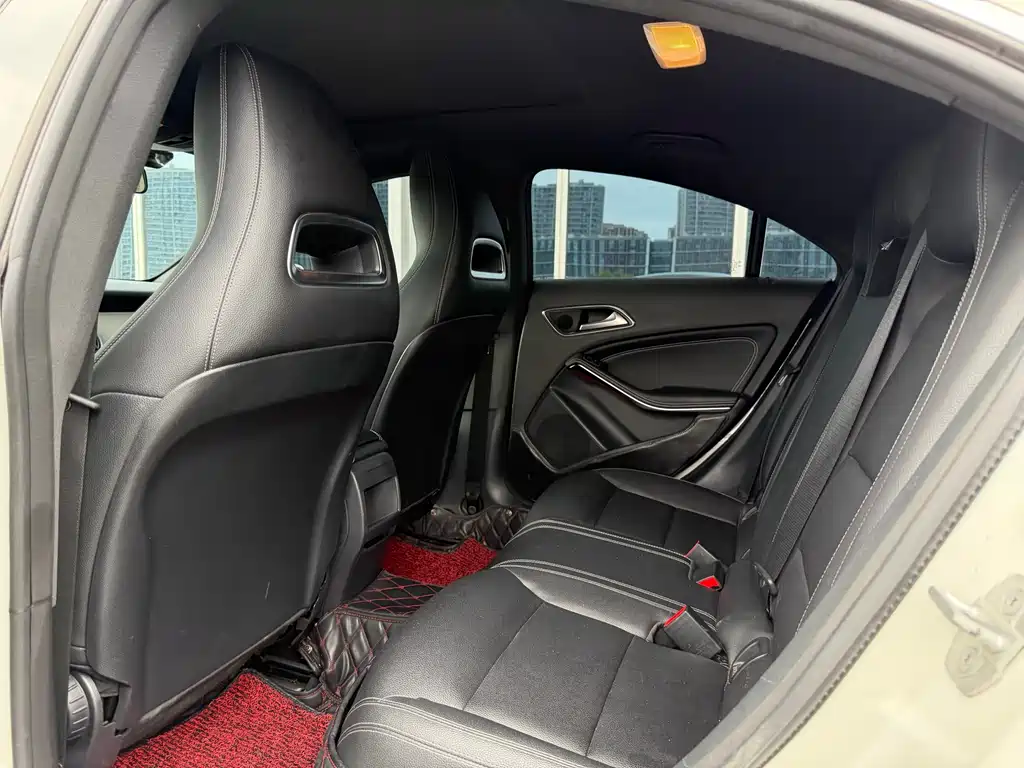 Mercedes-Benz CLA 2017 — фото 12