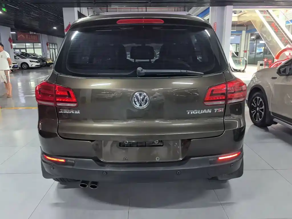 Volkswagen Tiguan 2015 — фото 6