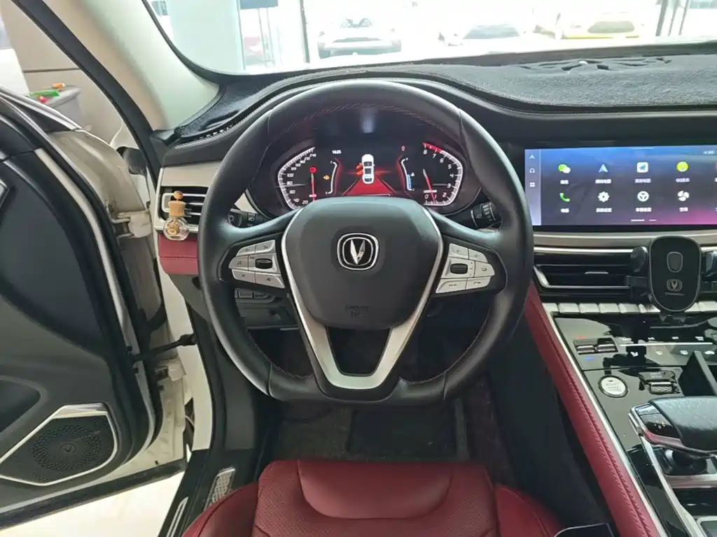 Changan CS85 COUPE 2021 — фото 11