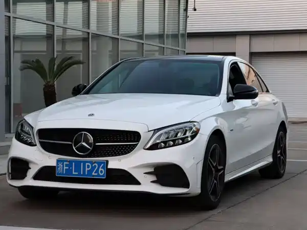 Mercedes-Benz C-Class 2022
